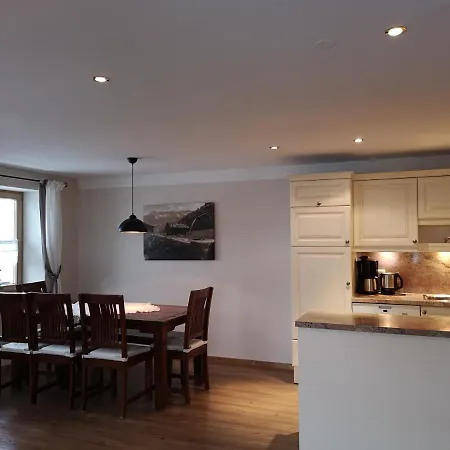 Krumerhaus アパート *